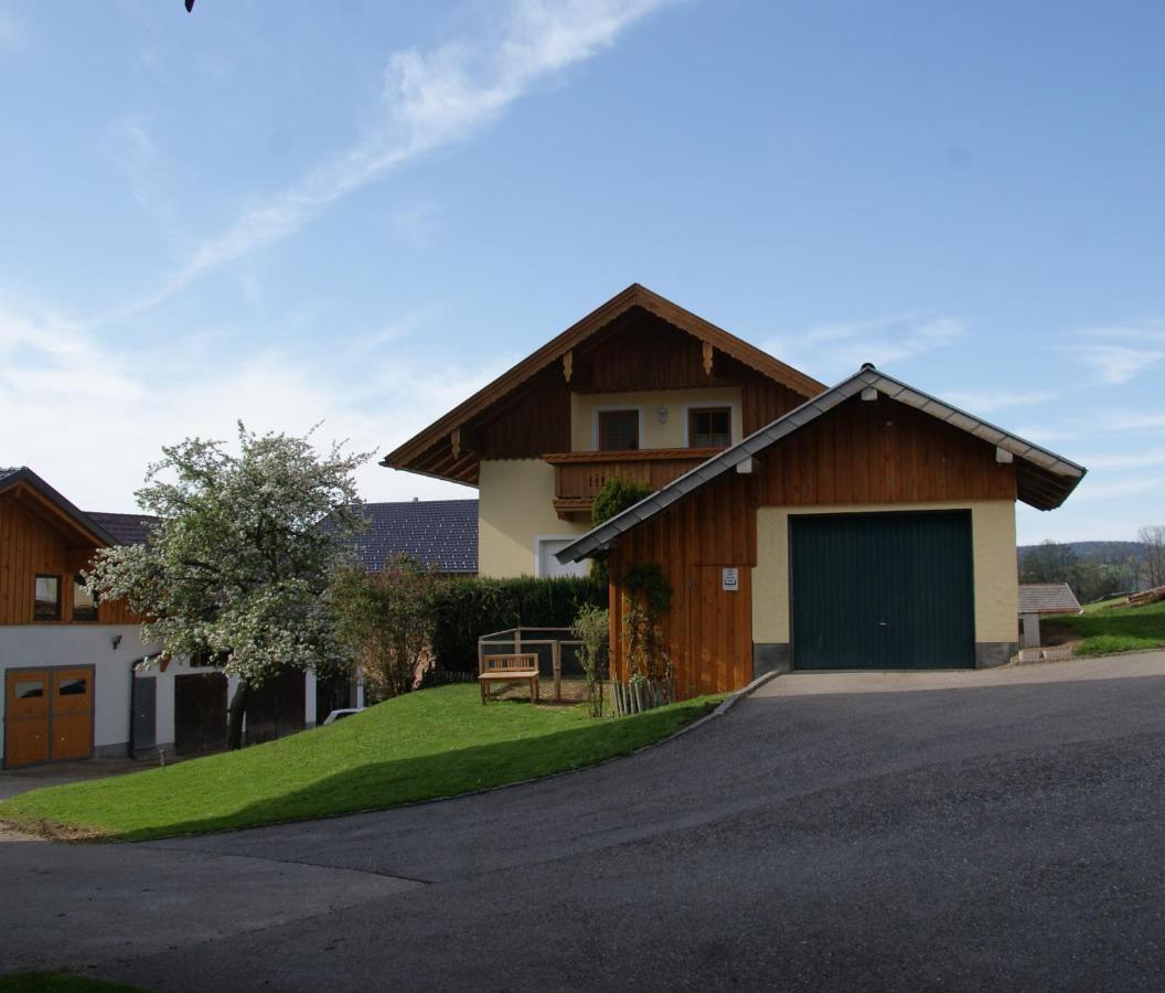 Ferienhof Edtmeier Zell am Moos Exteriér fotografie
